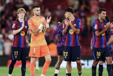 برشلونة في اختبار جديد أمام فالنسيا.. الموعد وترتيب الفريقين قبل المواجهة