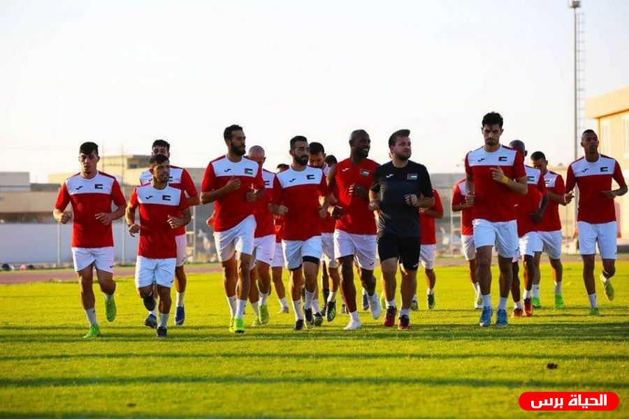 منتخب الوطني يدخل في معسكر داخلي استعدادا للقاء السعودية بالتصفيات الآسيوية