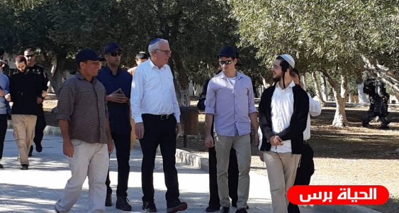 وزير زراعة الاحتلال والمتطرف 