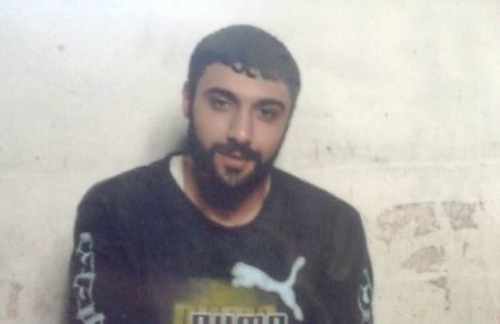 عائلة الأسير الجريح نادر أبو عبيد تناشد بالتدخل لإجراء عملية جراحية له