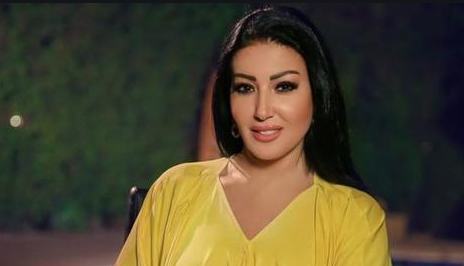 سمية الخشاب تتحدث عن علاقة عمرو دياب ودينا الشربيني وتثير الجدل