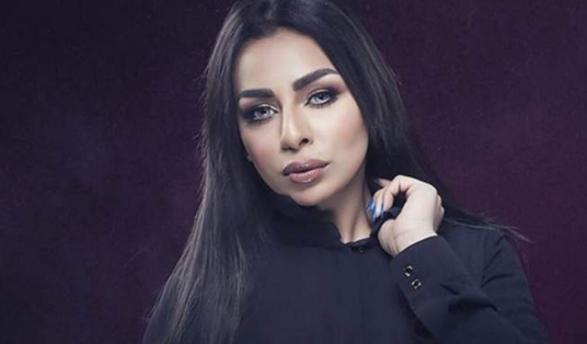هند البلوشي تكشف ما فعلته في أنفها