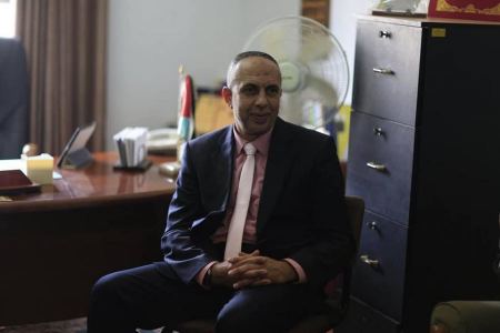 القصور بغّيَرِ النساء المؤنسات الغاليات قُبُّورْ..الكاتب الدكتور:جمال ابو نحل