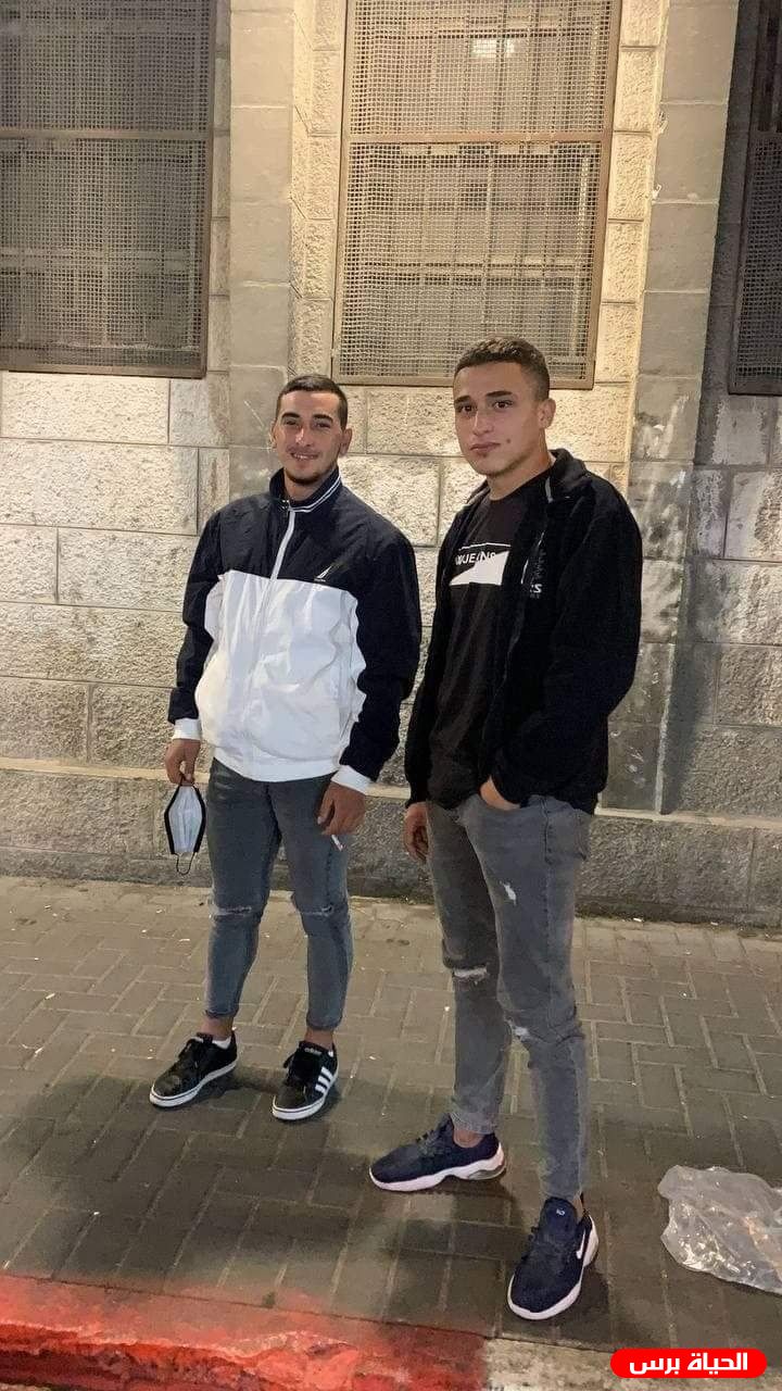 الاحتلال يعتقل شابين من العيسوية