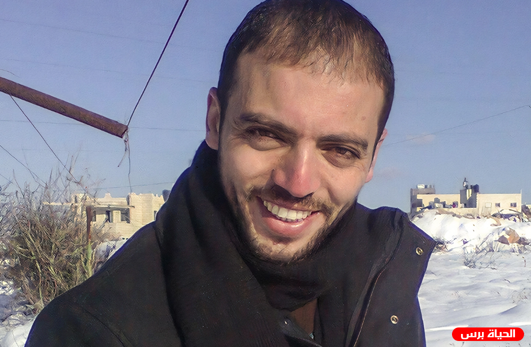 الاحتلال يمدد اعتقال الأسير خليل عواودة