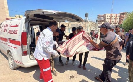 خمسة شهداء بينهم طفلة في غزة.. قصف خيام النازحين يوقع مزيداً من الضحايا