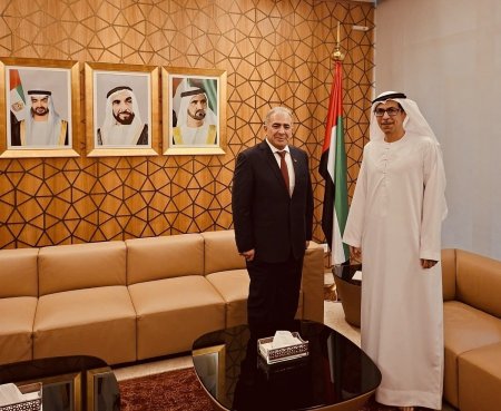 السفير الاسعد يلتقي السفير الاماراتي في لبنان