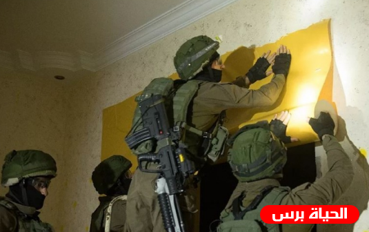 الاحتلال يأخذ قياسات منزل أسير من بلدة كوبر