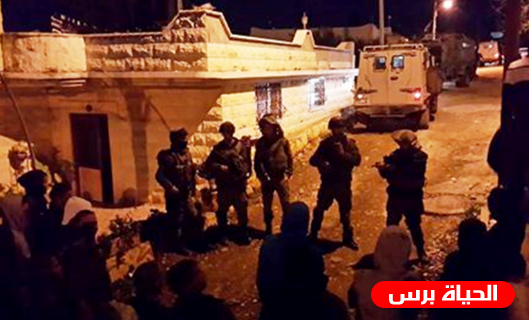 الاحتلال يعتقل 8 مواطنين من العيسوية بالقدس