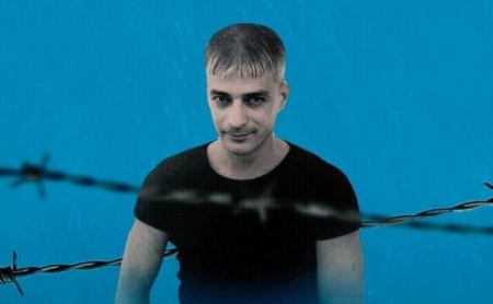 تجمع أسر الشهداء يُطالب بالإفراج الفوري عن جثمان الشهيد أبو وعر