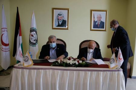 الهلال الأحمر والمجلس الأعلى للشباب والرياضة يوقعان اتفاقية تعاون مشتركة