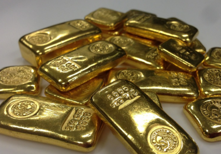 سعر الذهب في مصر اليوم بالدولار والجنيه