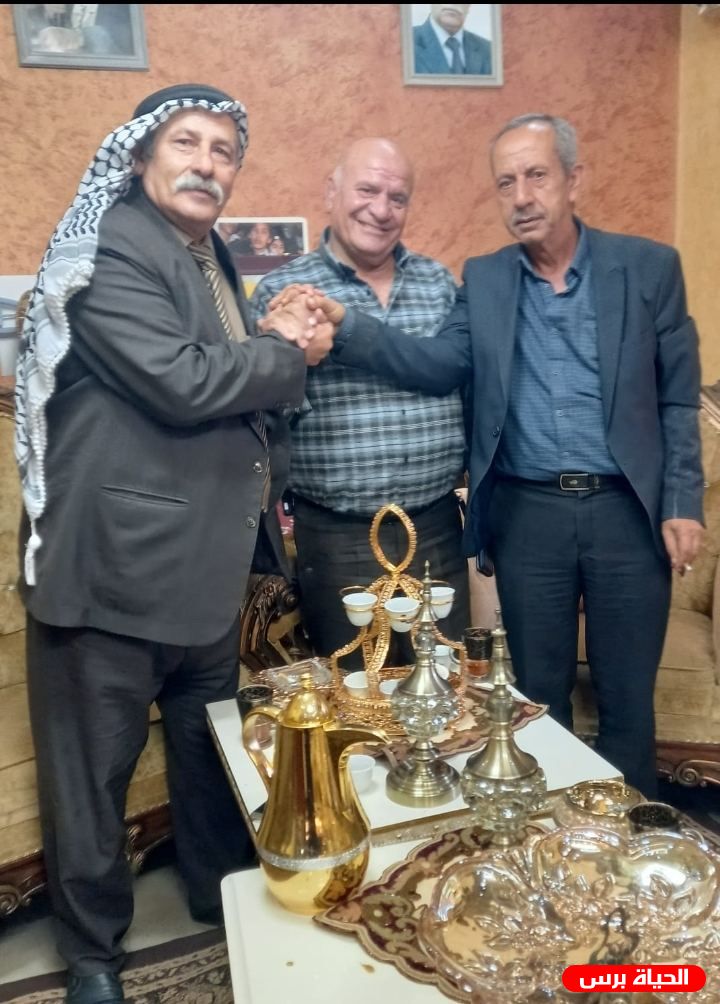 الخليل: اجتماع بين اللجنة الشعبية وحماية المستهللك والجبهة العربية لمواجهة الاستيطان وارتفاع الاسعار