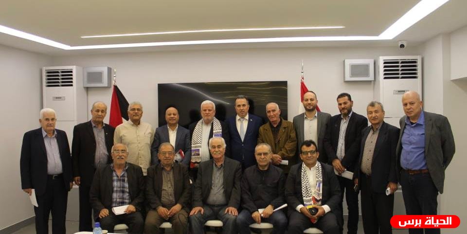 د. احمد ابو هولي: نرفض استخدام إدارة الاونروا للازمة المالية التي تعاني منها الوكالة كشماعة لتقليص الخدمات 