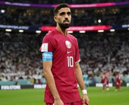 قائد منتخب قطر: نعتذر للجمهور على أدائنا الغير مناسب ضد الاكوادور