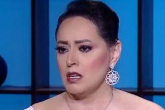 هند عاكف تكشف أسرار أزمتها في مهرجان القاهرة السينمائي