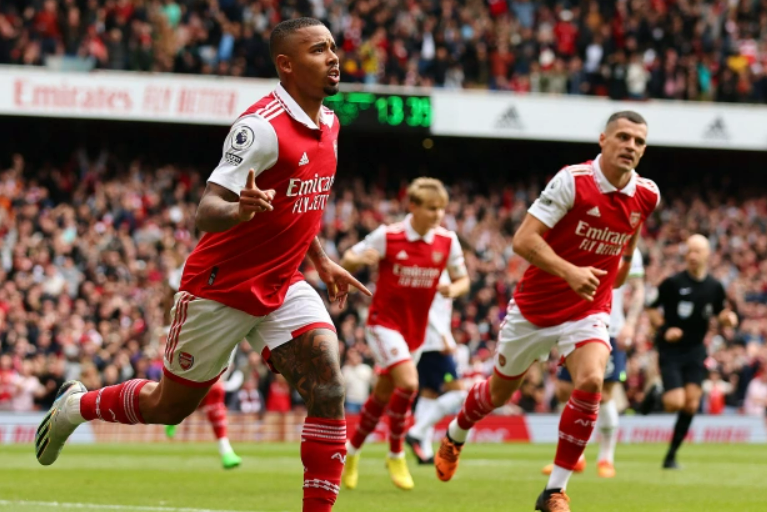 أهداف مباريات يوم السبت في 