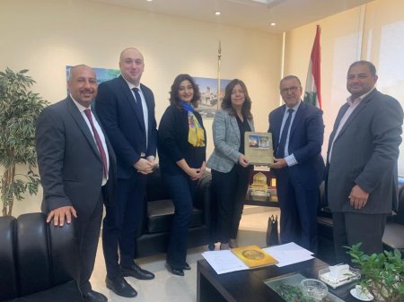 وزيرة الشباب والرياضة تستقبل رئيس وأعضاء المجلس الإداري لجمعية المقاصد في صيدا