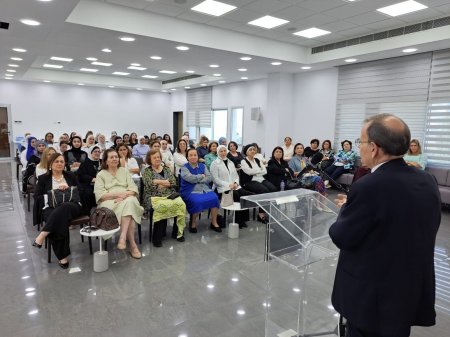 اللقاحات! مالها وما عليها… محاضرة تثقيفية للدكتور عبد الرحمن البزري في جمعية المواساة بصيدا