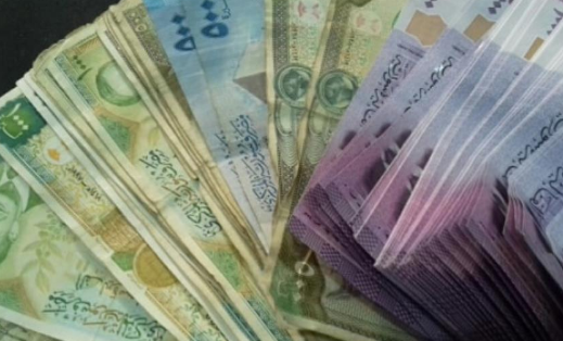 الليرة السورية مقابل الدولار تشهد تحسن ملحوظ في ساعات