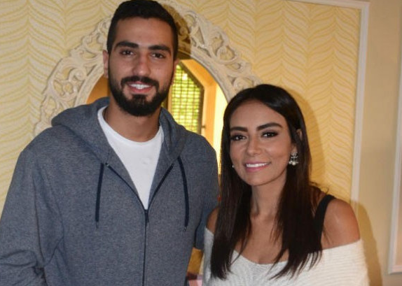 سارة الطباخ تعلق على خطبة محمد الشرنوبي