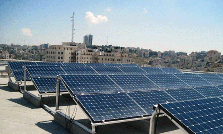 الاقتصاد تعلن عن إطلاق مشروع لتطوير الصناعة بالطاقة البديلة المستدامة