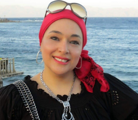 بالصور لهذا السبب تبرأت قناة النهار من ايمان عبد المنعم