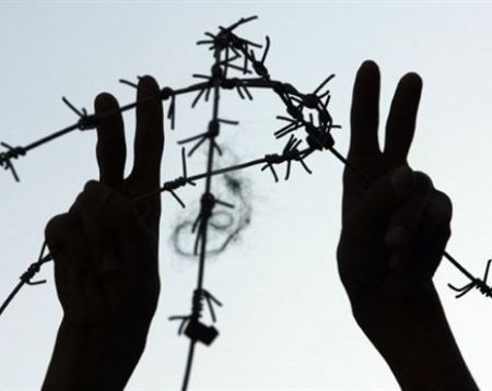 أسير من جنين يدخل عامه الـ14 في الأسر