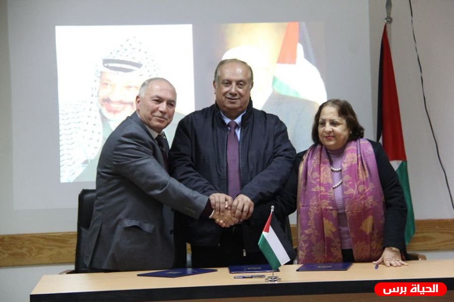 توقيع اتفاقية شراكة في برنامج الطب البشري بين القطاع الحكومي وجامعة الخليل