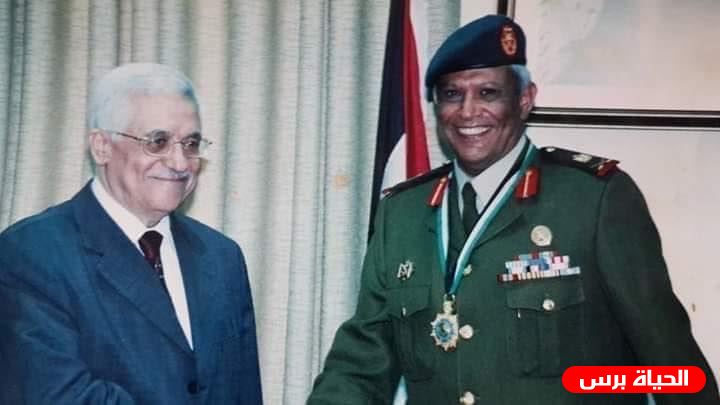 الرئيس ينعى قائد جهاز الأمن الوطني في غزة الأسبق اللواء صائب العاجز