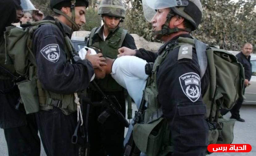 وقفة تضامنية وسط القدس المحتلة تنديدا بتنكيل الاحتلال بأهالي العيسوية