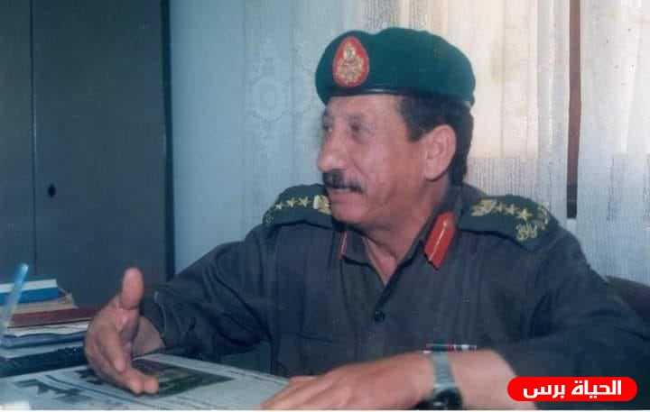 الرئيس عباس يعزي بوفاة اللواء سالم أبو عمرو
