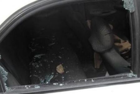 Israeli settlers attack vehicles with stones near Nablus