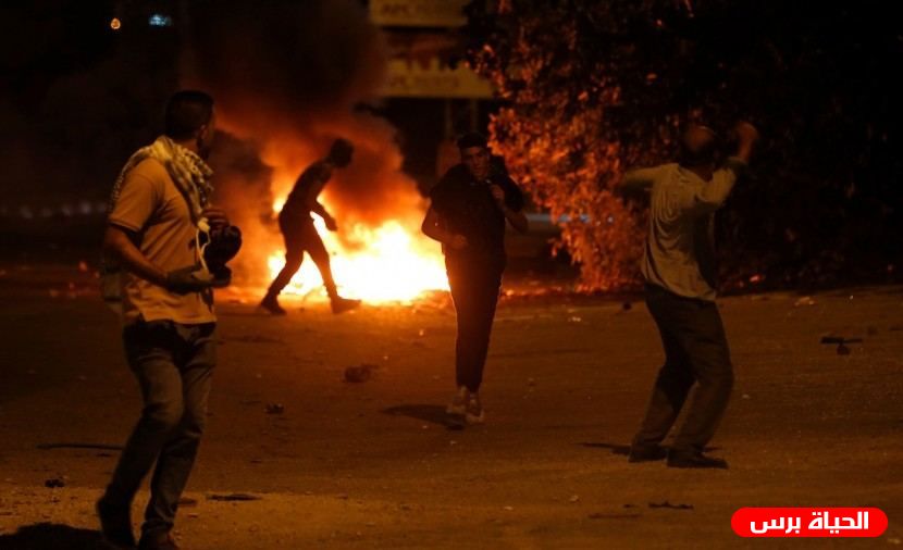 البيرة : مواجهات بين شبّان فلسطينيين وقوات الاحتلال
