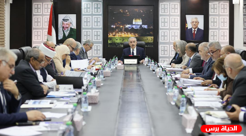 اشتية يطالب طواقم الأمم المتحدة العاملة في فلسطين بنشر مراقبين لتوثيق انتهاكات الاحتلال