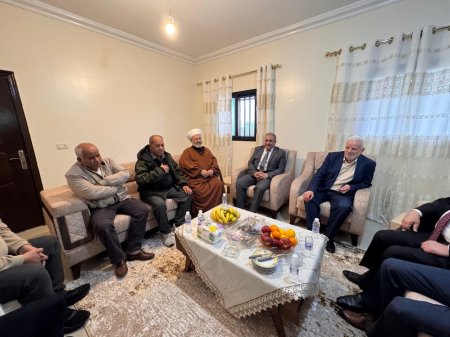 زيارة وفاء لعضو قيادة اقليم فتح في لبنان فضل الحمدوني