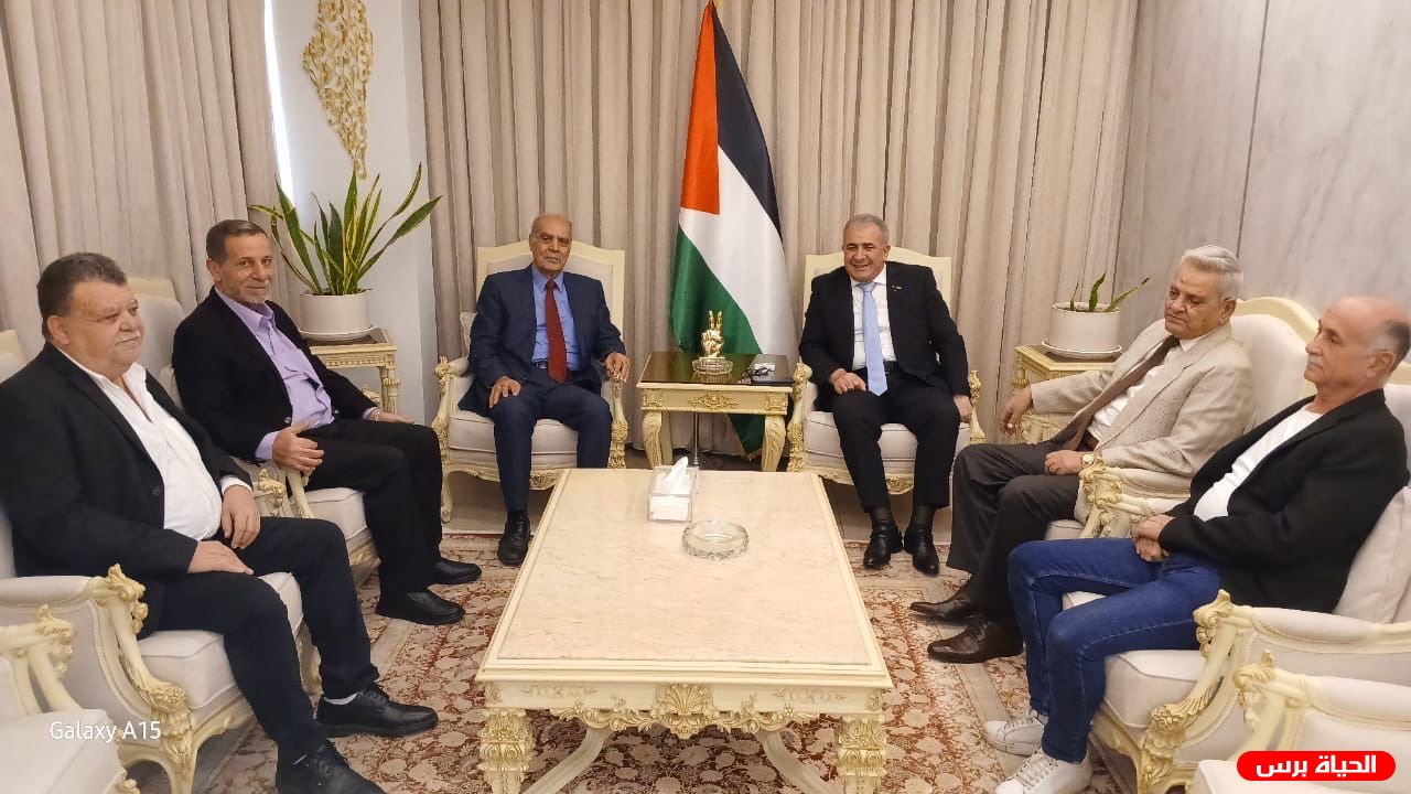 سفير فلسطين في لبنان يستقبل وفداً مشتركاً من 